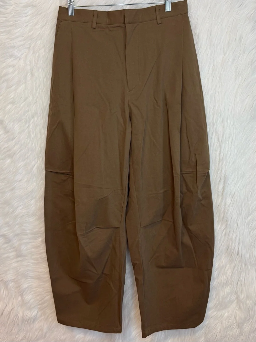 NWT The Jowa Brown Senne Double Pin Tuck Barrel Leg Pants Trousers Tailored NEW